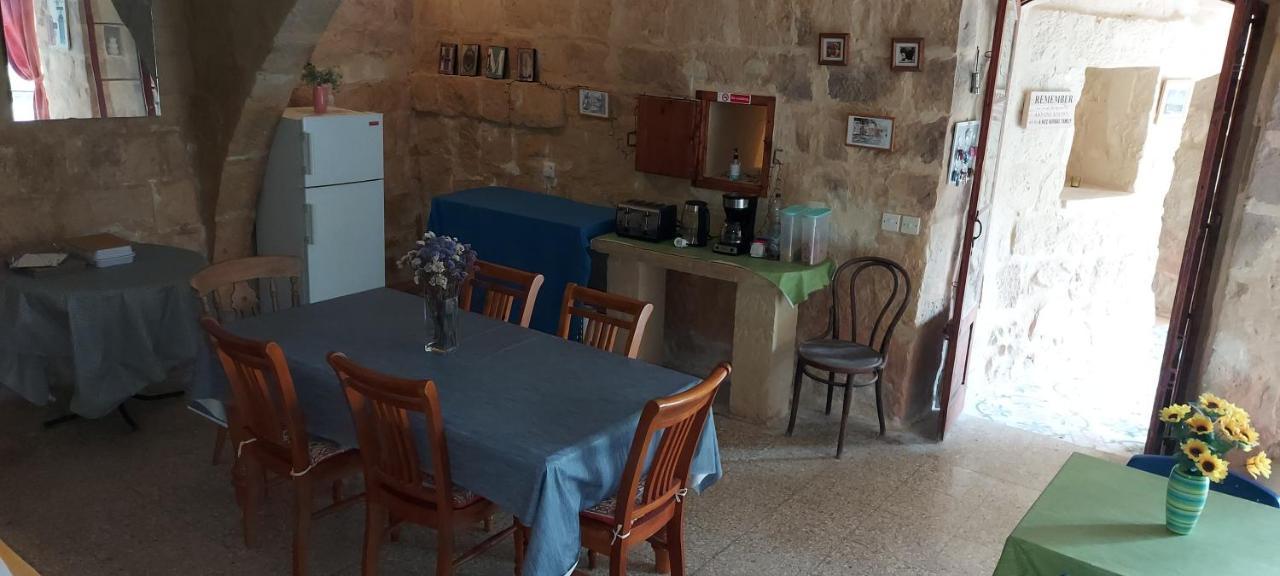 Haven Farmhouse B&B Għarb Exterior foto